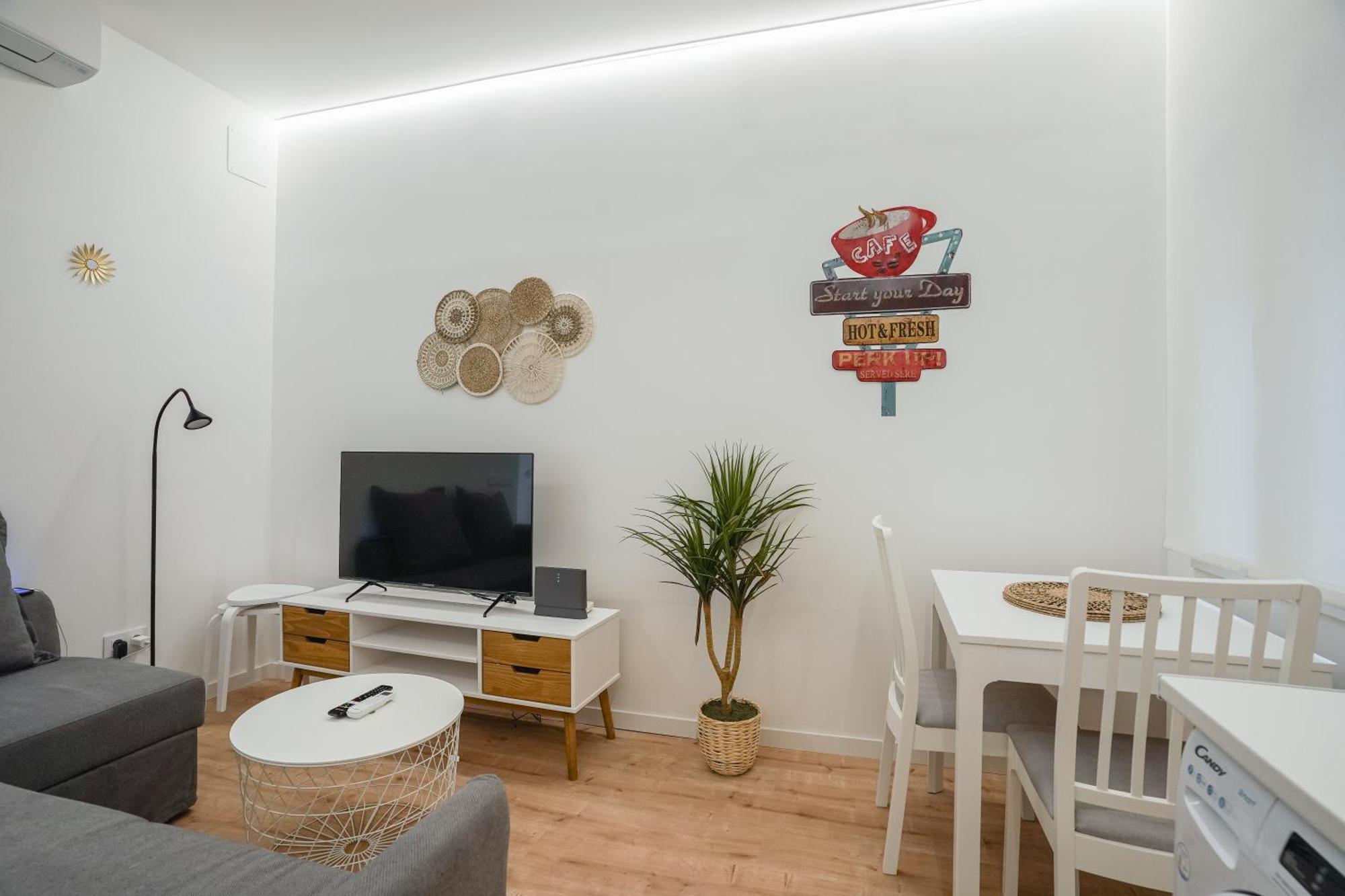 Cozy And Modern-1Bedroom 1Bathroom-Delicias Madrid Esterno foto